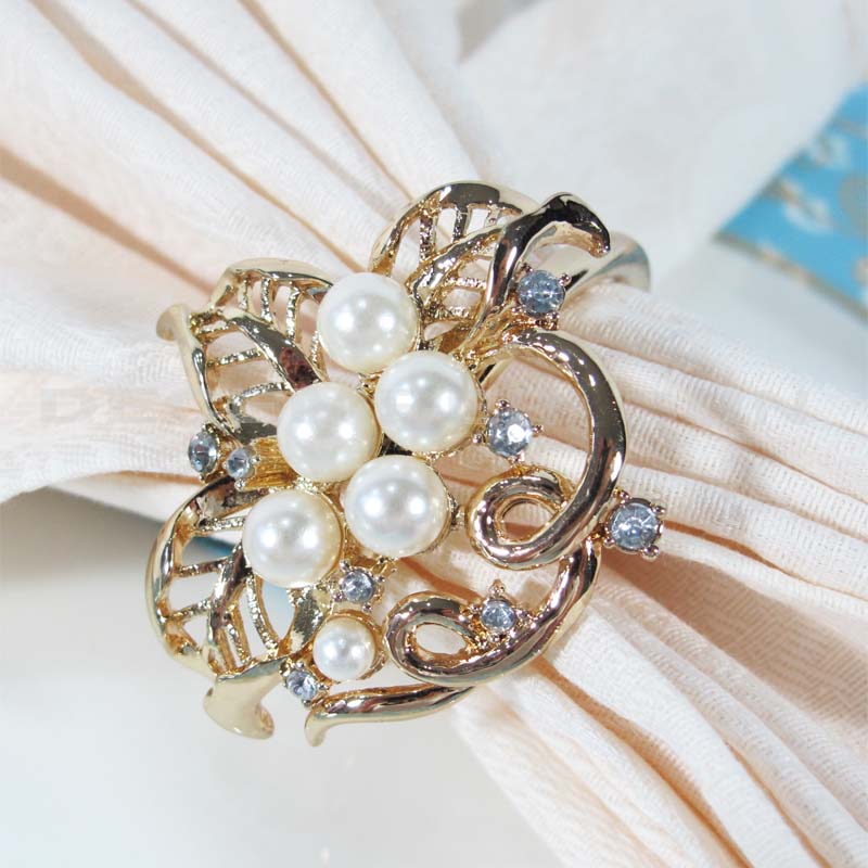 Kuuma myydä tyylikäs ja siro metallinen lautasliina rengas