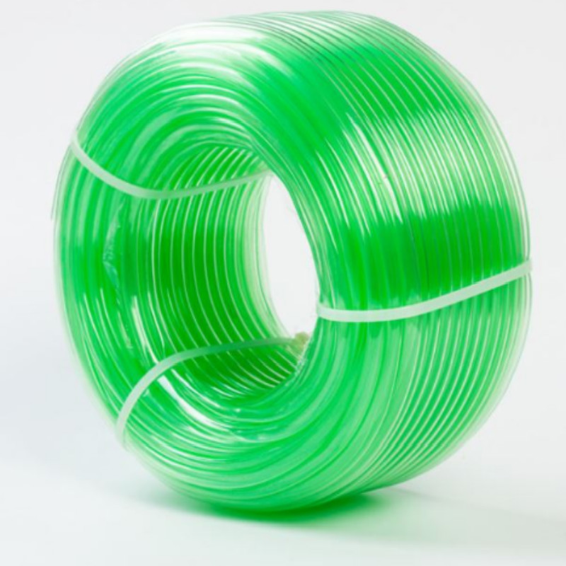 Kirkas läpinäkyvä pehmeä joustava pvc-letku nestemäistä vettä varten