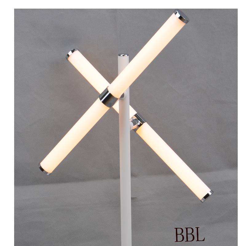 LED-pöytävalaisin, 2 kpl pyörivä akryyliputki, ilman varjoa