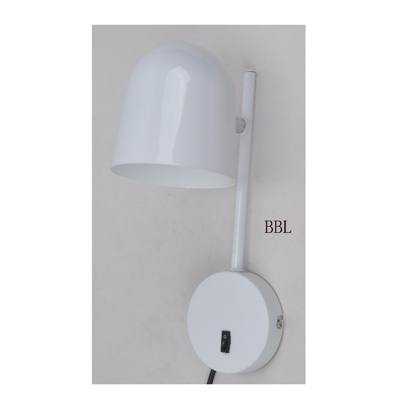 Seinävalaisin pyörivällä metallivarjolla