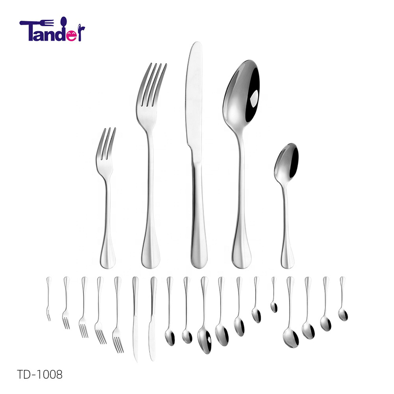 18PCS Mirror Polishing Tableware Set Utensilil Set, Knives, Forks, Spoons for Home and Restaurant
