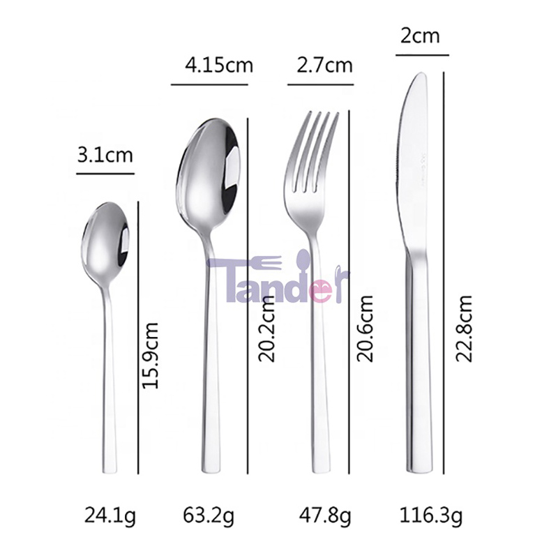 18/8 24pcs ruostumattomasta teräksestä valmistetut hopeiset ruokailuvälineet, jotka on asetettu puiseen lahjalaatikkoon