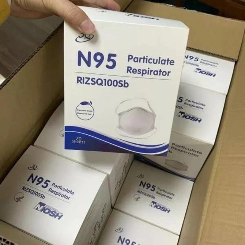 3Q kertakäyttöinen naamio N95 varastossa. Valmistettu Kiinassa