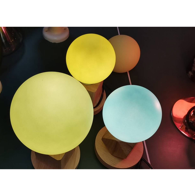 Korkealaatuinen värikäs monikerroksinen johtanut macaron deco led -lamppu