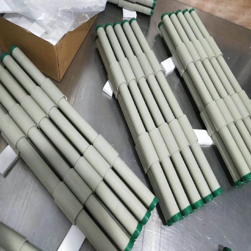 Teollisuuskäyttöön tarkoitettu magneettipalkki, halpa korkealämpötilainen korkealämpötilainen muovinen paristotehdas-liukuhihna