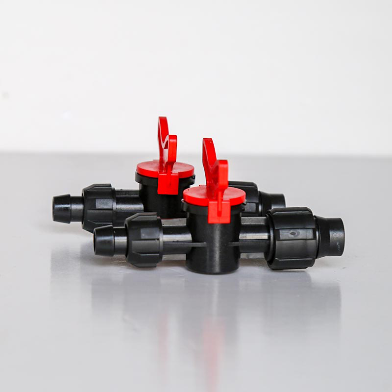 Kaksoislukon ohittava venttiili