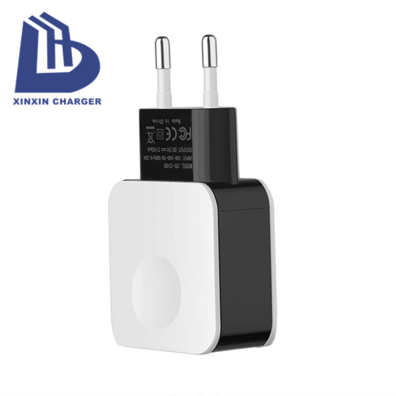 Matkapuhelimen pikalaturi Yleissovitin 2 USB-porttia, yleinen kannettava monilaturi
