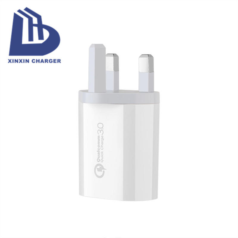 18 W QC 3.0 USB -seinämatkalaturisovitin Nopea matkapuhelinlaturi moniporttiset USB-laturit