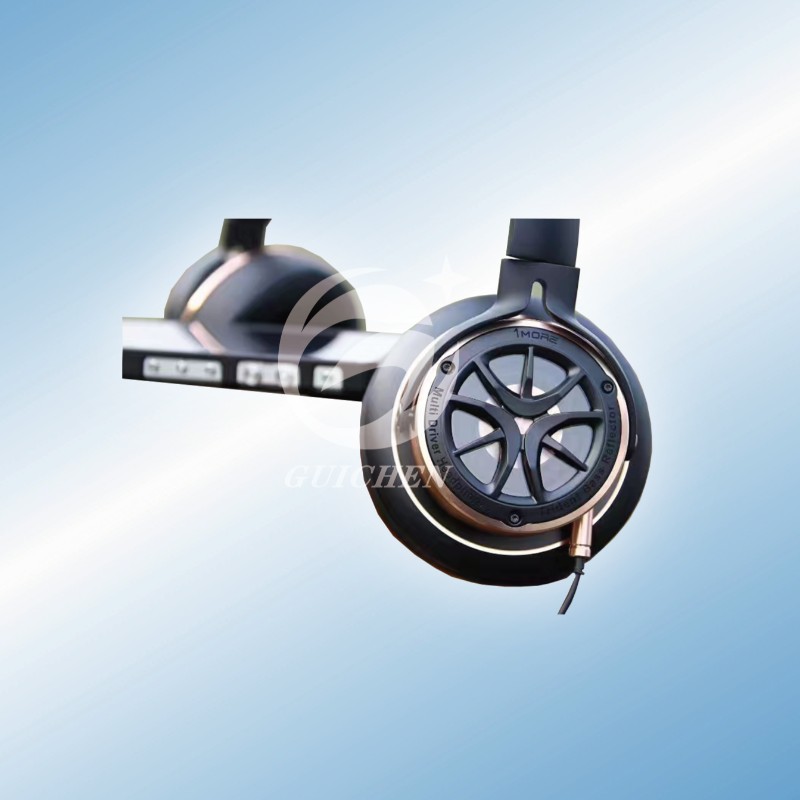 Headfonin lisälaitteet 1