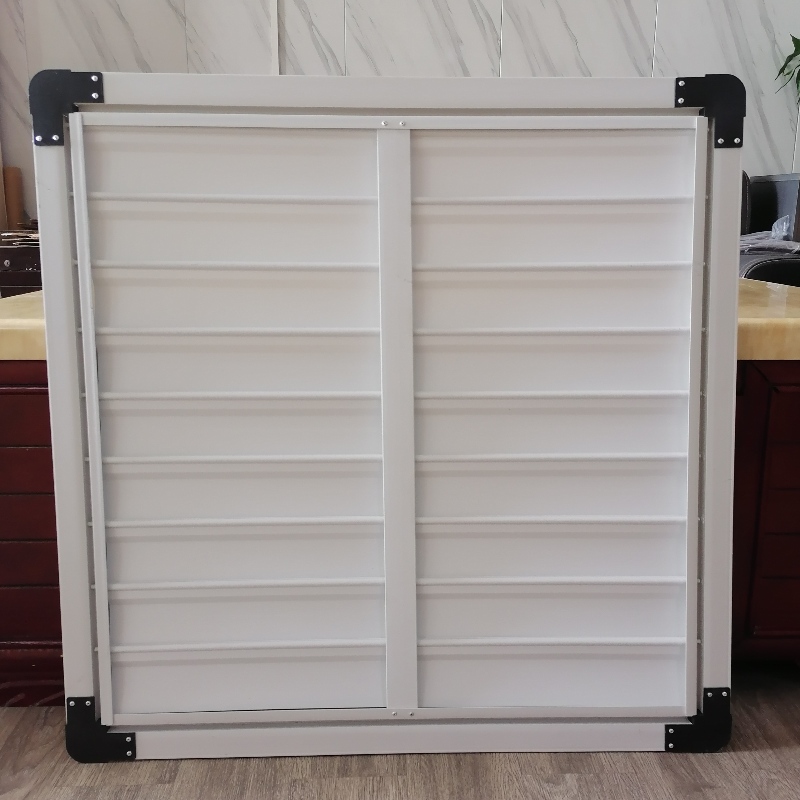 PVC-tuulettimen kaihtimet negatiivisen paineen poistoilmapuhaltimille kasvihuonekasvien sikatilalle tai tehtaalle raikkaan ilmanvaihdon saamiseksi