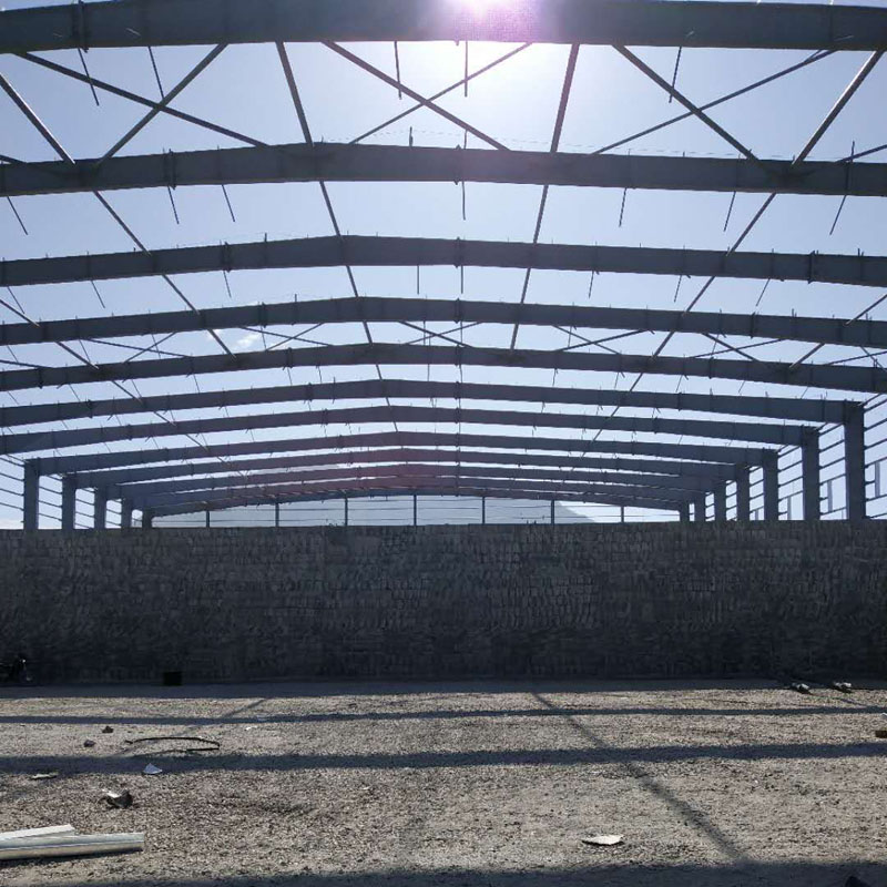 Tukkumyynnin räätälöity teollisen teräsrakenteen sarjan rakennustyöpajavarasto