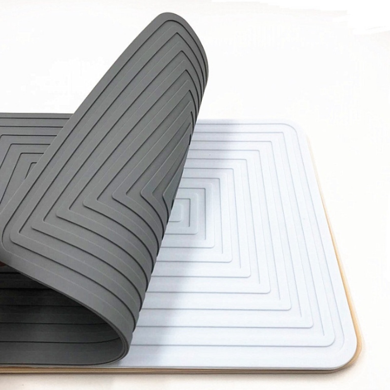 Suorakulmainen aaltopahvimatto