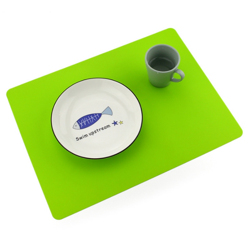 Kiinteä silikonimatto