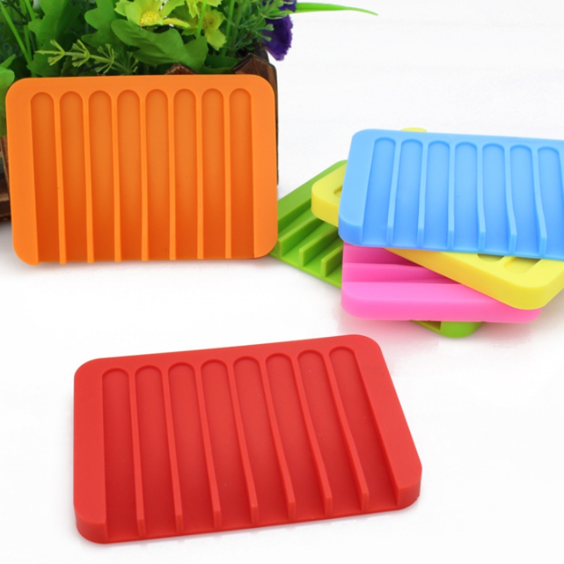 Neliön muotoinen tiputussaippua