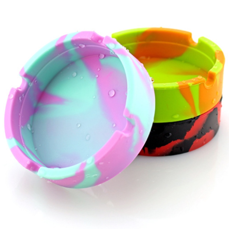 Pyöreä naamioitu tuhkakuppi