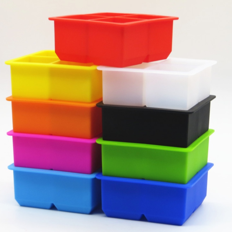 Silikageeli 4-ristikko jäähila 4-liitetty silikageeli neliömuotti 4-reikäinen neliönmuotoinen lisävarustelaatikko viskibaarin jääpalalaatikko