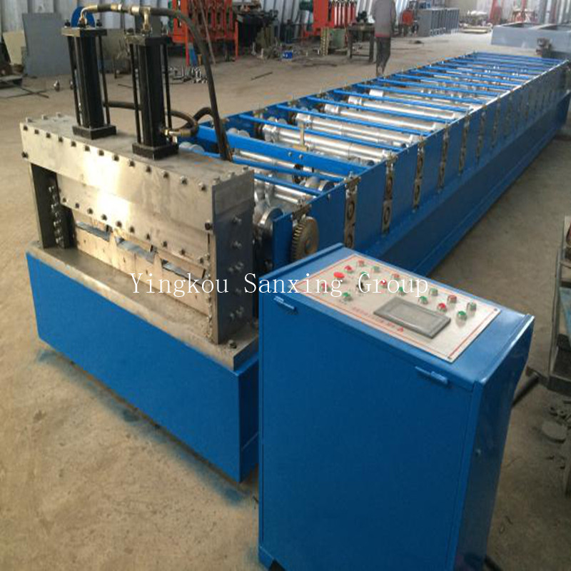 760 palkiton pienikokoinen rakennuskone