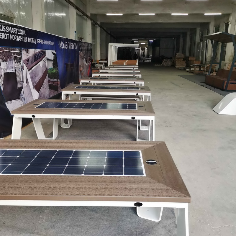 Mulitifunktion High Quality Professional Post Sale Service Solar Charging Table Valmistaja