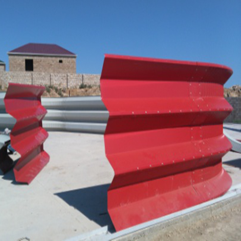 Ei-palkkimutterin ja pultin monen muotoisen rakennuksen tuotantolinja