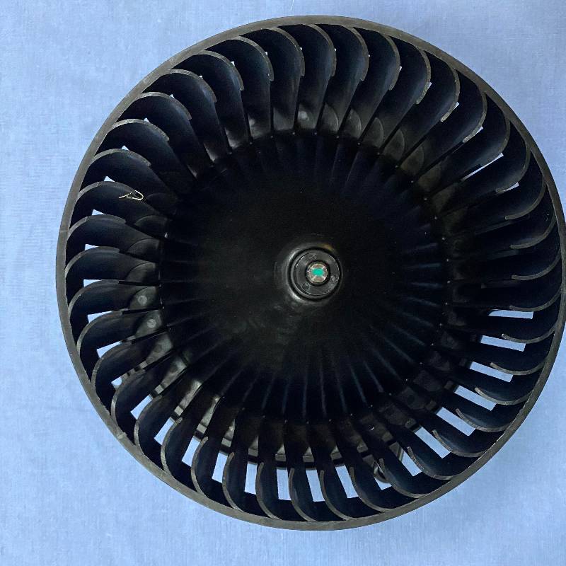 OEM-nro. 1648350007 Mercedes-Benz W164 W251 moottorin osien puhallinmoottori