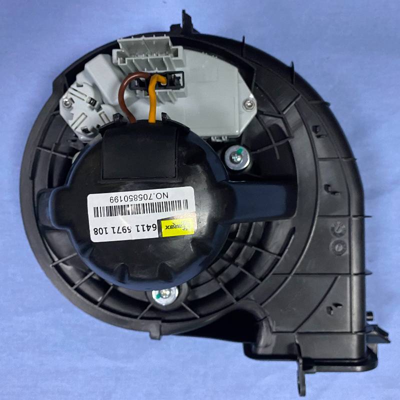OEM NO. 64116971108 Auto Parts A/C Blower Motor for BMW X5 X6 E72 E71 E70