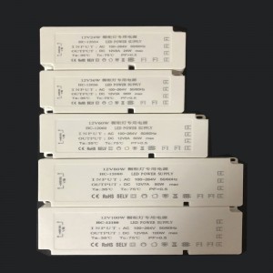 LED-kuljettajan virransyöttö vakiojännitteellä johdettu kuljettajan virransyöttö ajovalolle 12V 60w