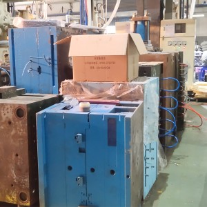 Ammattimaiset räätälöidyt teollisuusmuoviosien valmistajat Ruiskuvalumuotti