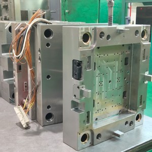 Mukautettu muovinen teollisuuden lääketieteellinen pieni lisälaite muokkaus