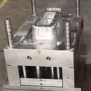 Räätälöity tuotanto CNC-työstöinjektiopuhallussilikoni, valettu muotti, muottiosat ajoneuvon muotti