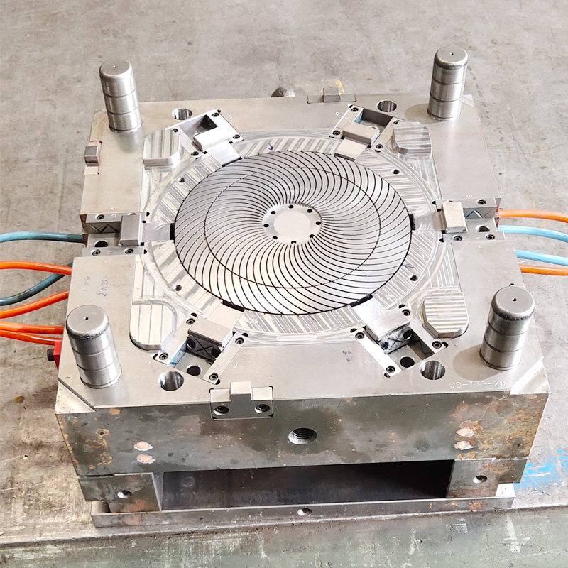 Mitä tulee kiinnittää huomiota injektiomuottien muotoiluun