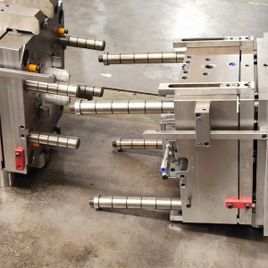 Kiiltävät myydyimmät tuotteet Kiinan valmistajat Autopölynimurin muovimuotti