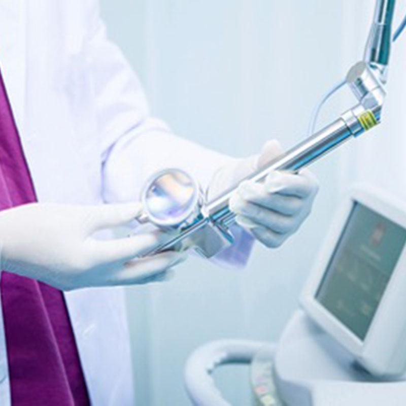 Tutkimuksessa sanotaan useimmat ihmiset, joilla on lievä Covid-19, kokemus maun ja hajujen menetys