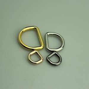 Kiiltävä pinnoitus muoti d soljet, d renkaat, metallivarusteet laukkuun