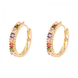 INS European ja Amerikan persoonallisuus liioiteltuneliö zirkoni korvakorut korvakorut Nainen puhdas kupari kullatut mikro-inlaid korvakorut korvakorut tukku