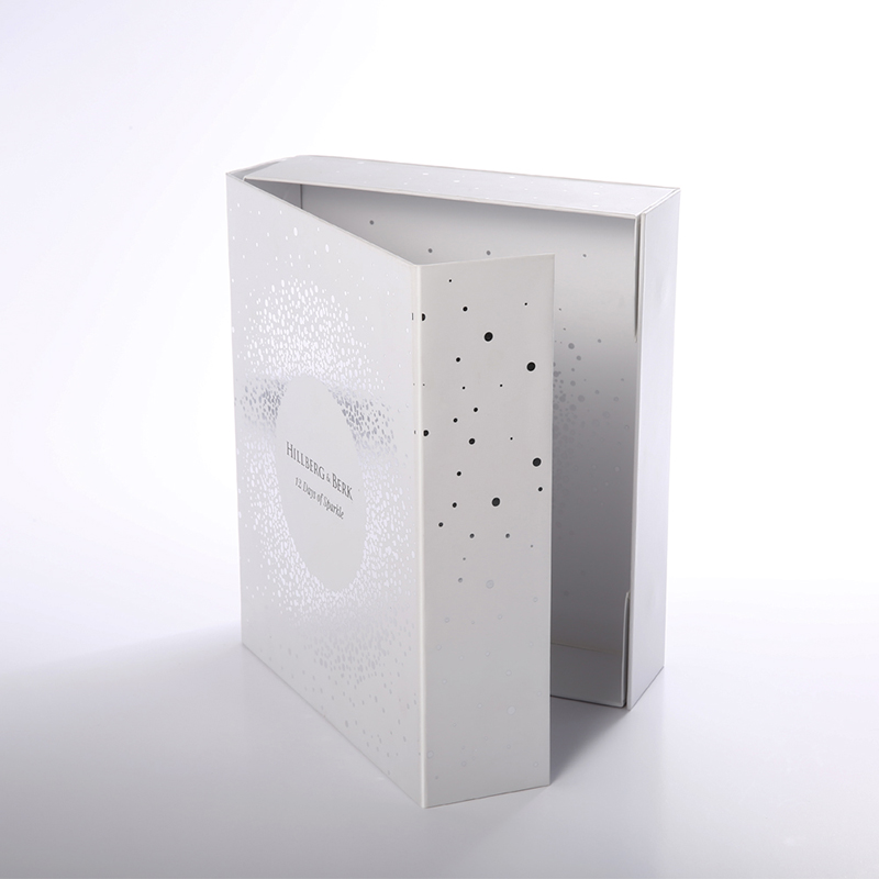 Henkilökohtainen läppä taitettava Luxury Custom White Kraft Paper Cardboard KeepSake Magneettinen lahjapakkaus