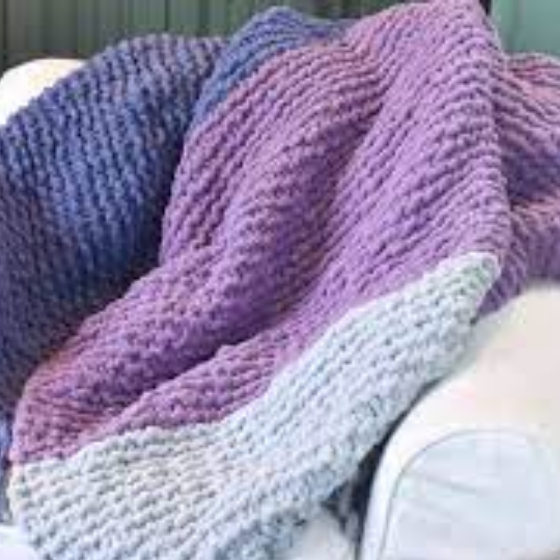 Kiinan tekstiili kaupungin kangasmarkkinoiden online- ja offline-markkinat saavuttivat a