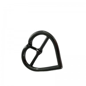 Sydän muotoinen solki