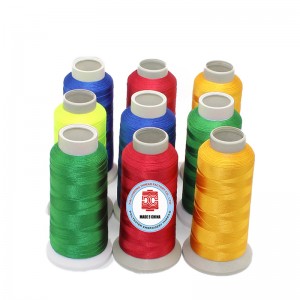 100% polyesteriä kirjonta ompelukieli