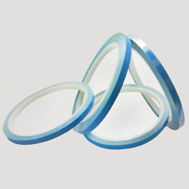 Mitkä ovat kiinteät alueet termisesti johtavan kaksipuolisen liiman ominaisuuksiin?