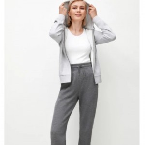 Vetoketjullinen huppari