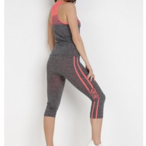 Musta ja oranssi TrackSuit