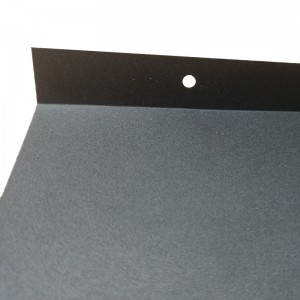 Musta PC-eristyslevy, liekin hidastava eristyslevy yläkansi, helppo taittaa akun eristyslevy
