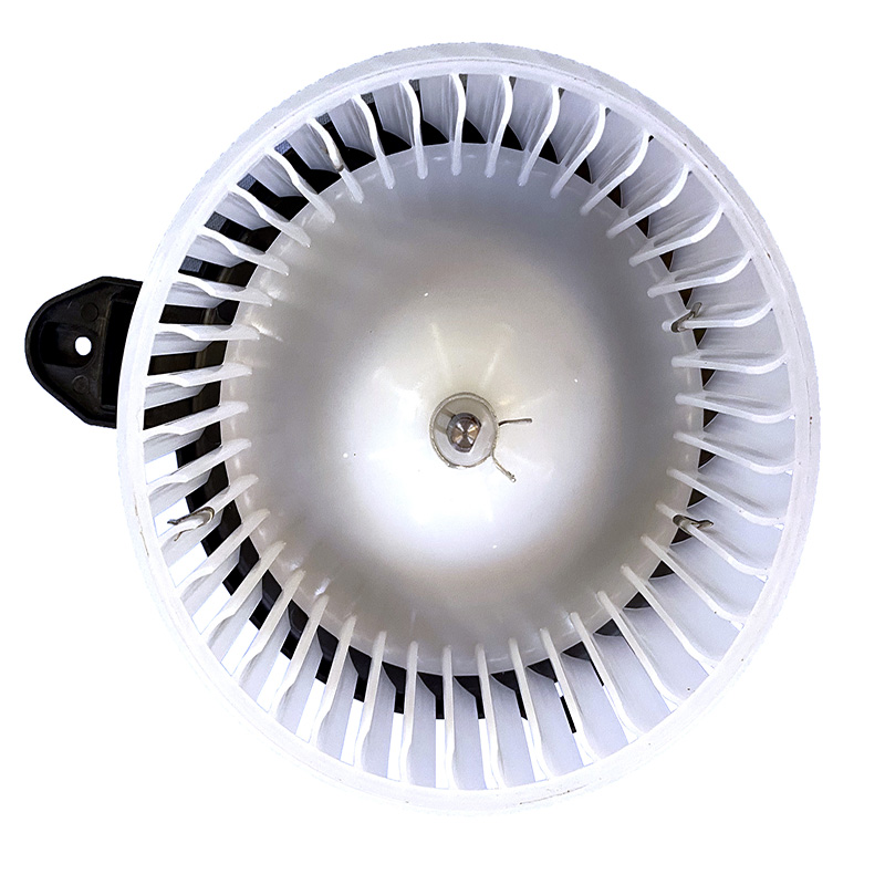 4B18002 1B puhallin AUDI A6 varten