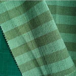 Lanka värjätty puuvilla