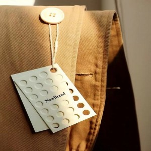 Korkealaatuiset tunnisteet tehdas Tunnisteet käsilaukkuun \\\\\\\\ vaatteet \\\\\\\\ kengät \\\\\\\\ Lisävarusteet paketti tarrat Mukautettu kangas Tarra kudotut tarrat