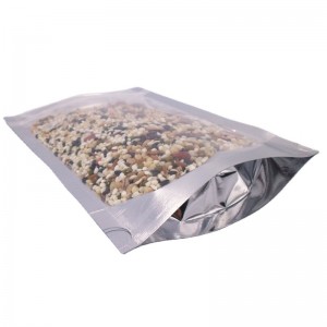 Alumiininen takaosa selkeä edessä seisoo