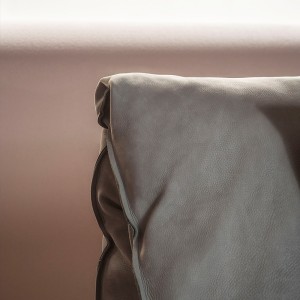 ylellinen queen -vuode king size parivuode moderninahkahuone huonekalut