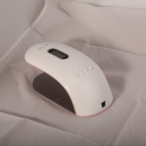 Nainen voi pitää puolet taivaan kevyestä terapiavalaisimesta Rainbow 2