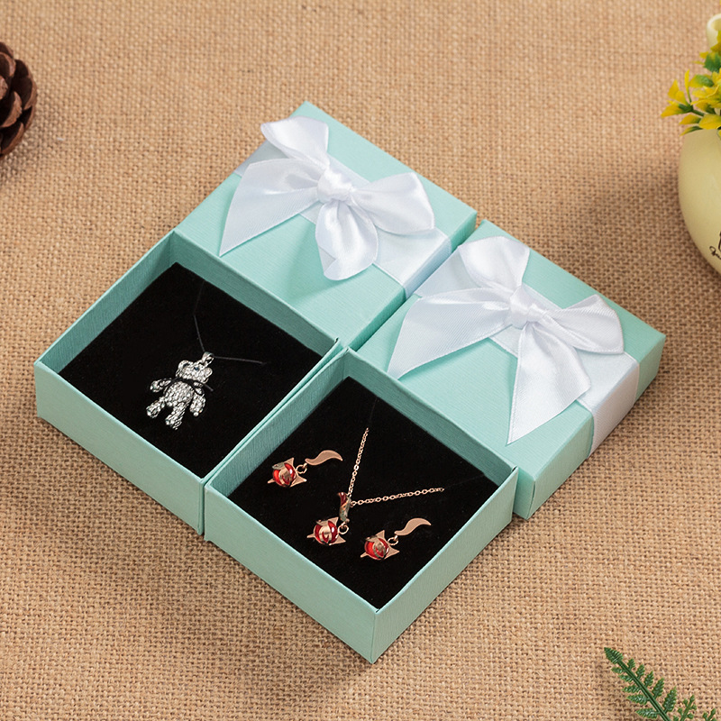 Korut huippuluokan rengaslaatikko Bowknot Box Pieni rannekoru korvakorulaatikko koru laatikko