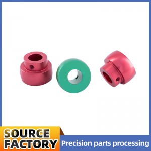 Komposiittikomposiittiosien kääntäminen ja jauhaminen